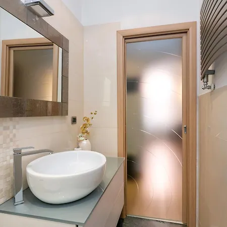 Family - Center Διαμέρισμα Τεργέστη